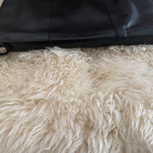 GIANNI ALTIERI FULL GRAIN ITALIAN LEATHER FERRARI BRIEFCASE, BLACK, 17"X12"X1" - Picture 8 of 8